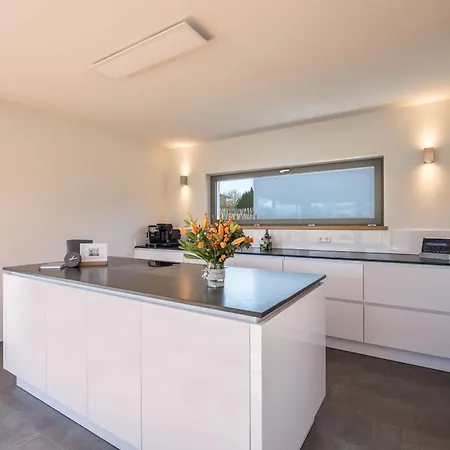 Ferienhaus Design 195qm
