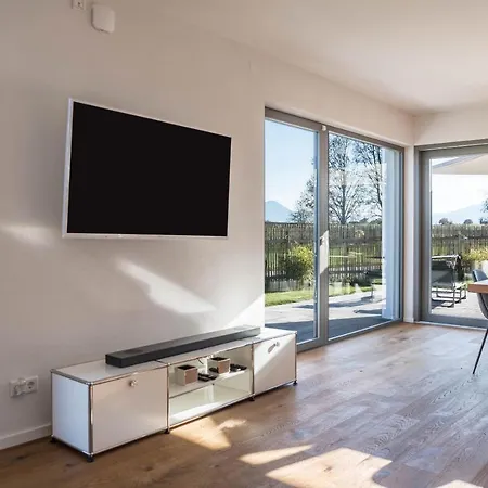 Ferienhaus Design 195qm Breitbrunn am Chiemsee